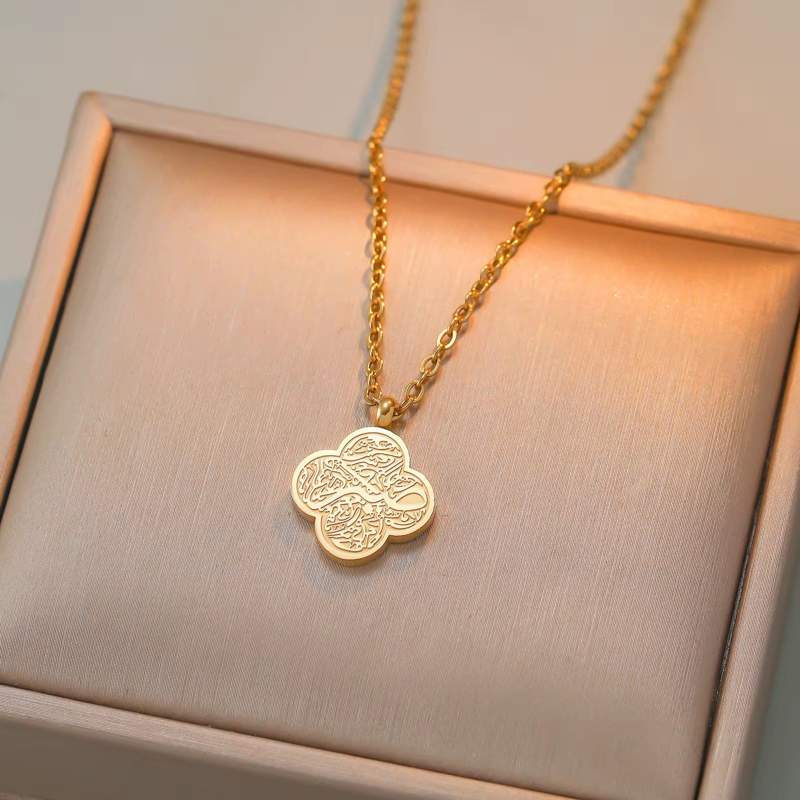 Clove Necklace | Sabr