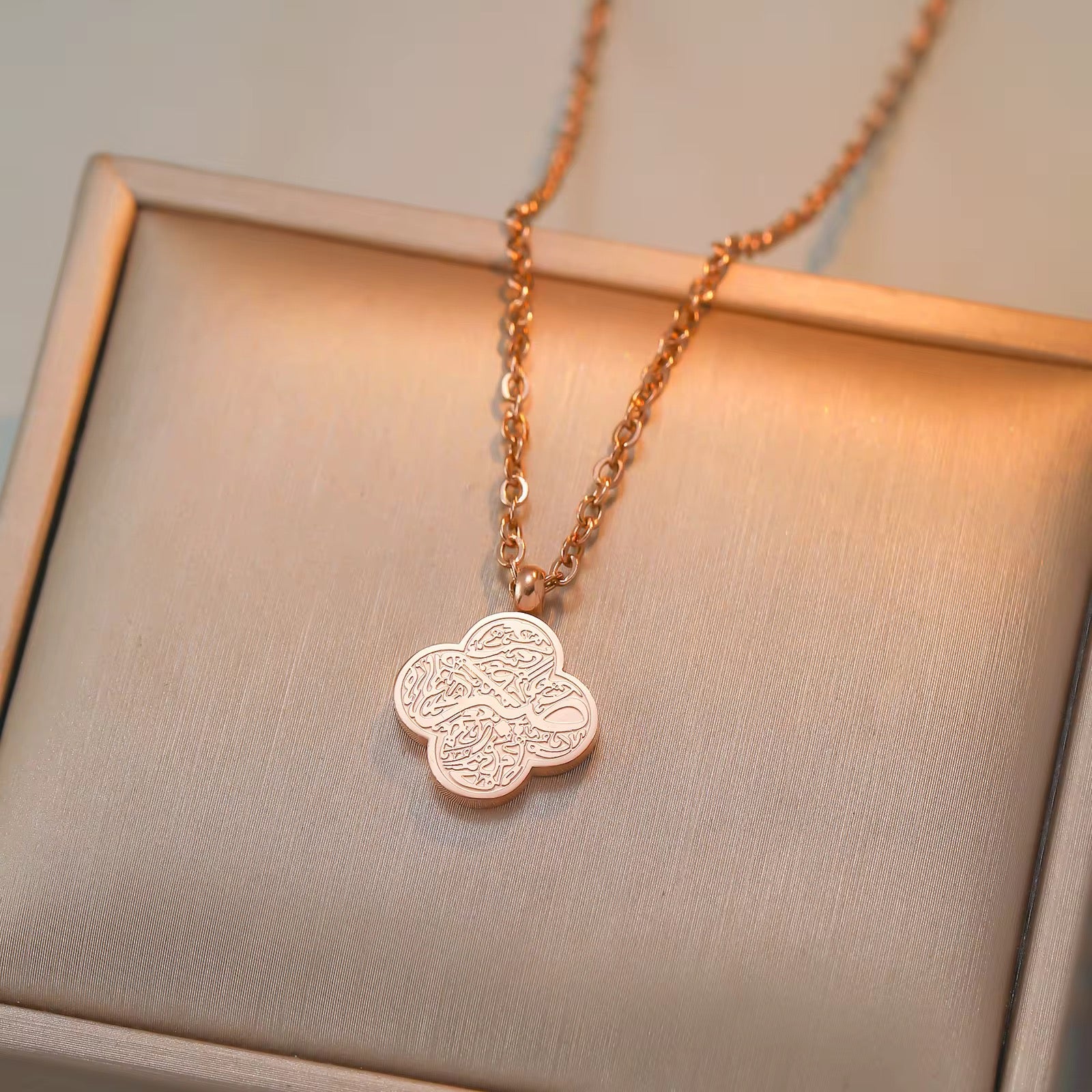 Clove Necklace | Sabr